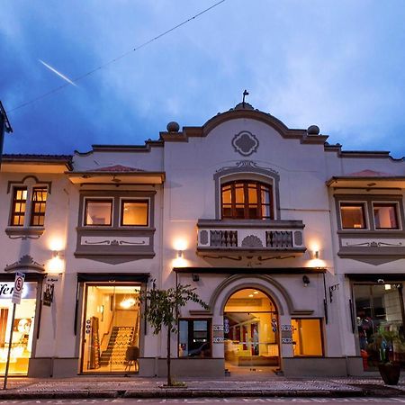 Hotel Gambrinus Poços de Caldas 外观 照片